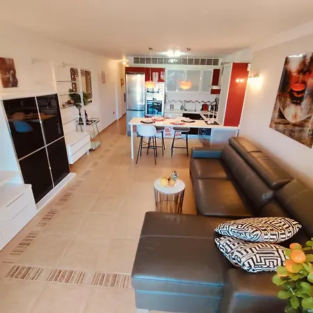 Alejandro Neptuno Apartment *