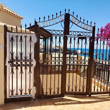 Alejandro Neptuno Апартаменты