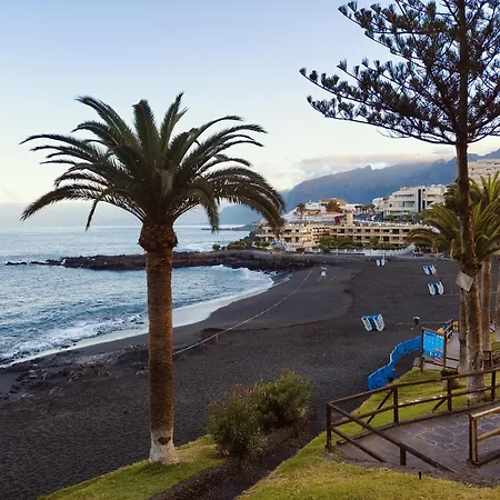 Alejandro Neptuno Puerto de Santiago (Tenerife)